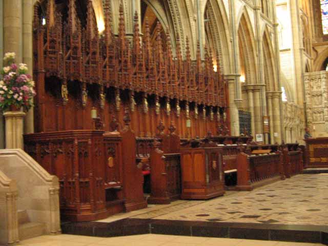 coro all'interno della cattedrale di Truro